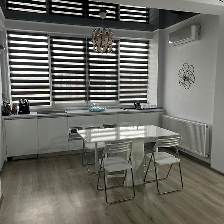 Cazare Mamaia Nord Lejlighed Năvodari Eksteriør billede